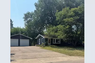6717 Dutton Avenue, Brooklyn Park, MN 55428 - Photo 3