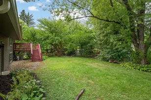 1989 Foxridge Rd, Saint Paul, MN 55119 - Photo 27