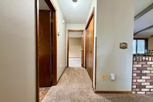 1604 Birchwood Pl, Worthington, MN 56187 - Photo 17