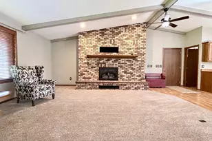 1604 Birchwood Pl, Worthington, MN 56187 - Photo 5