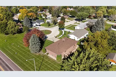 1604 Birchwood Place, Worthington, MN 56187 - Photo 49