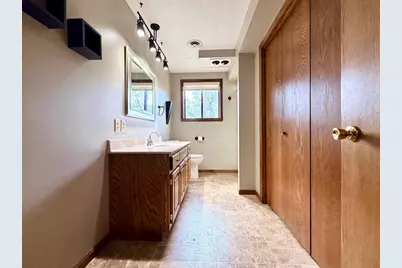 1604 Birchwood Place, Worthington, MN 56187 - Photo 37