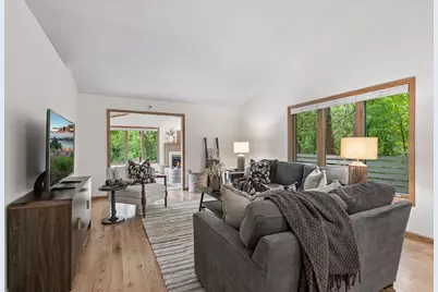 695 Emerald Ridge, Roseville, MN 55113 - Photo 9