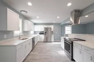 3994 Brunswick Ave S, Saint Louis Park, MN 55416 - Photo 3