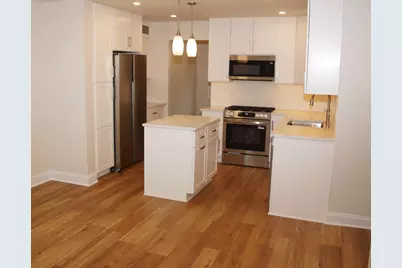 330 Pondridge Circle, Wayzata, MN 55391 - Photo 5