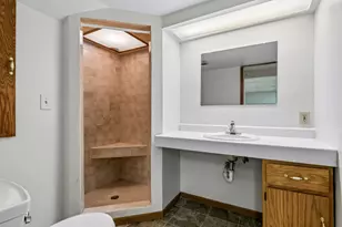 422 Brimhall St, Saint Paul, MN 55105 - Photo 27