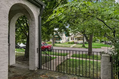 422 Brimhall Street, Saint Paul, MN 55105 - Photo 3