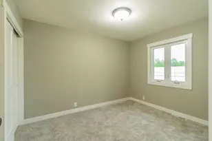 1208 Crestview Rd, Albert Lea, MN 56007 - Photo 13