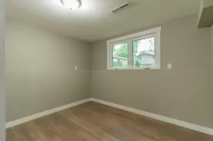 1208 Crestview Rd, Albert Lea, MN 56007 - Photo 21