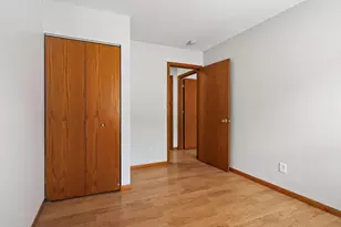 3215 Valley Ridge Dr, Eagan, MN 55121 - Photo 21