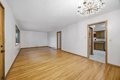 7720 Edgebrook Drive, Saint Louis Park, MN 55426 - Photo 11