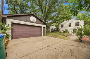 7720 Edgebrook Dr, Saint Louis Park, MN 55426 - Photo 31