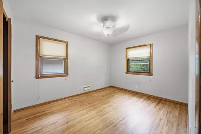 7720 Edgebrook Drive, Saint Louis Park, MN 55426 - Photo 19