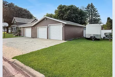 509 S Lake Street, Sherburn, MN 56171 - Photo 3