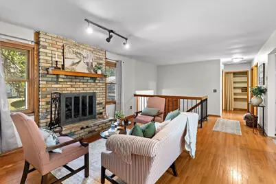 677 California Avenue E, Saint Paul, MN 55106 - Photo 19