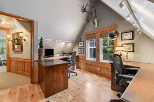 6880 Lotus Trail, Chanhassen, MN 55317 - Photo 39