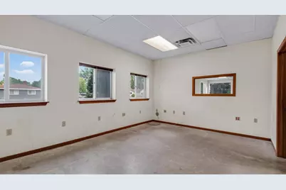 1210 Mansfield Street, Chippewa Falls, WI 54729 - Photo 9