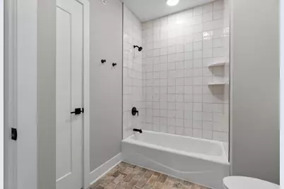 1 Hill Farm Rd #303, North Oaks, MN 55127 - Photo 11