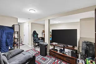 4723 Fremont Ave N, Minneapolis, MN 55430 - Photo 23