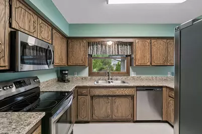 756 Larson Court, Shoreview, MN 55126 - Photo 11