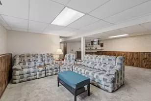 756 Larson Ct, Shoreview, MN 55126 - Photo 29
