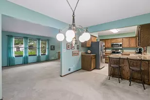 756 Larson Ct, Shoreview, MN 55126 - Photo 9