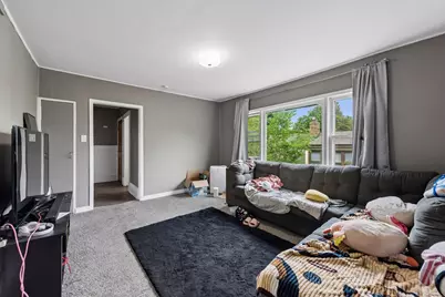 243 Park Street W, South Saint Paul, MN 55075 - Photo 3