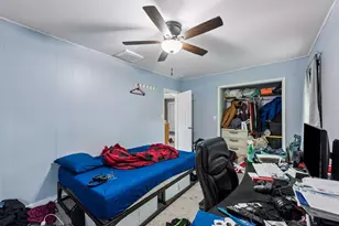 243 Park St W, South Saint Paul, MN 55075 - Photo 9