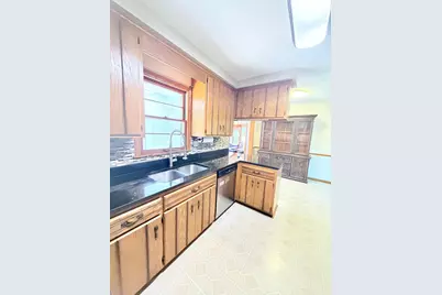 8625 Poplar Bridge Curve, Bloomington, MN 55437 - Photo 17