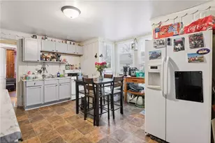 306 King St W, Saint Paul, MN 55107 - Photo 9
