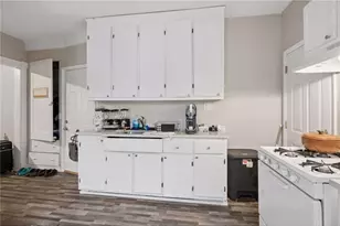 306 King St W, Saint Paul, MN 55107 - Photo 41
