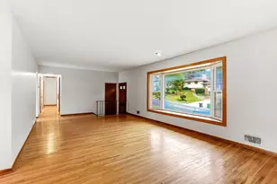 1035 Cannon Ave, Shoreview, MN 55126 - Photo 5