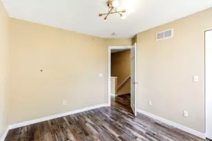 9118 Scarlet Globe Dr, Eden Prairie, MN 55347 - Photo 13