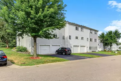 9118 Scarlet Globe Drive, Eden Prairie, MN 55347 - Photo 23