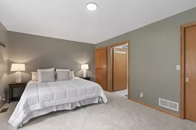 2201 Mounds Avenue, New Brighton, MN 55112 - Photo 25
