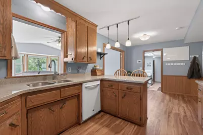 2201 Mounds Avenue, New Brighton, MN 55112 - Photo 11
