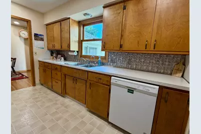 1008 Boxelder Street, Mountain Lake, MN 56159 - Photo 23
