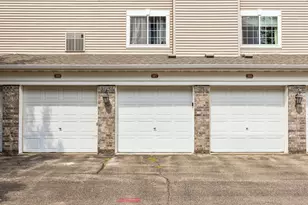 12761 College View Dr, Eden Prairie, MN 55347 - Photo 25