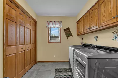 1785 Cypress Road, Saint Cloud, MN 56303 - Photo 17
