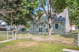 8101 2nd Ave S, Bloomington, MN 55420 - Photo 1
