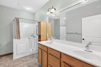 5845 Oakgreen Court N, Stillwater, MN 55082 - Photo 19
