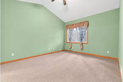 5845 Oakgreen Court N, Stillwater, MN 55082 - Photo 17