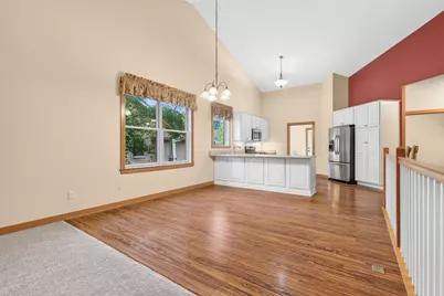 5845 Oakgreen Court N, Stillwater, MN 55082 - Photo 9