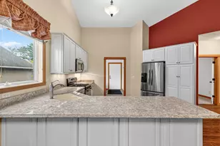 5845 Oakgreen Ct N, Stillwater, MN 55082 - Photo 11