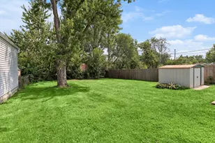2933 Hillsboro Ave S, Saint Louis Park, MN 55426 - Photo 33