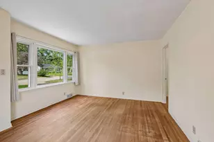 2933 Hillsboro Ave S, Saint Louis Park, MN 55426 - Photo 5