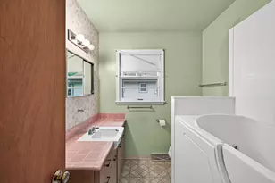 2147 Aztec Ln, Mendota Heights, MN 55120 - Photo 21