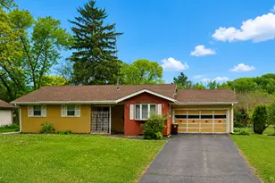 2147 Aztec Ln, Mendota Heights, MN 55120 - Photo 1