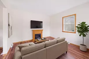 1331 4th St E, Saint Paul, MN 55106 - Photo 3