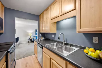 1770 Bryant Avenue S #312, Minneapolis, MN 55403 - Photo 15